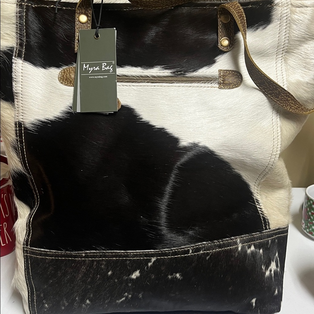 Myra Cow on Hide shoulder Bag in good condition - Picture 14 of 16
